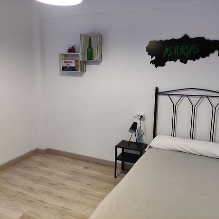 شقة Apartamento Casa Aurelio خيخون المظهر الخارجي الصورة